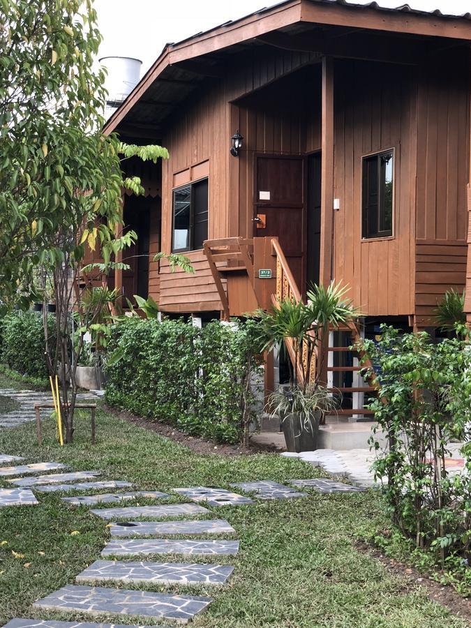 Cozy Stay In Old Town Chiang Mai Exterior photo