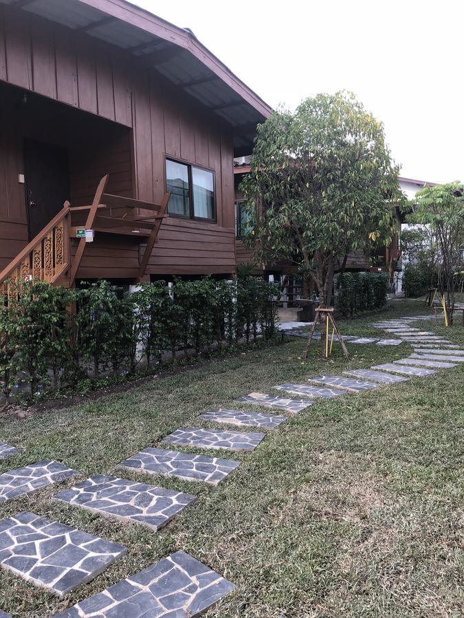 Cozy Stay In Old Town Chiang Mai Exterior photo