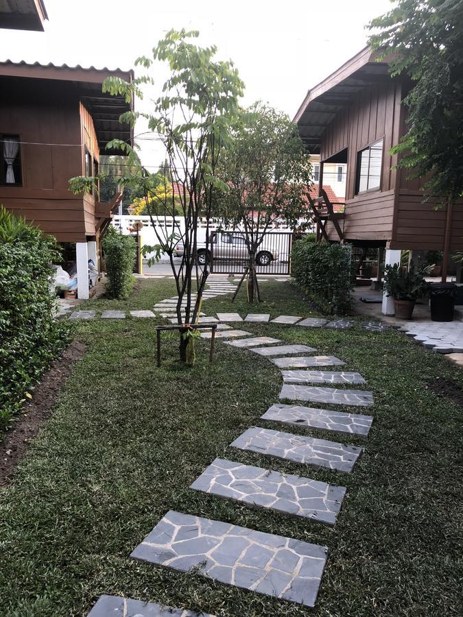 Cozy Stay In Old Town Chiang Mai Exterior photo