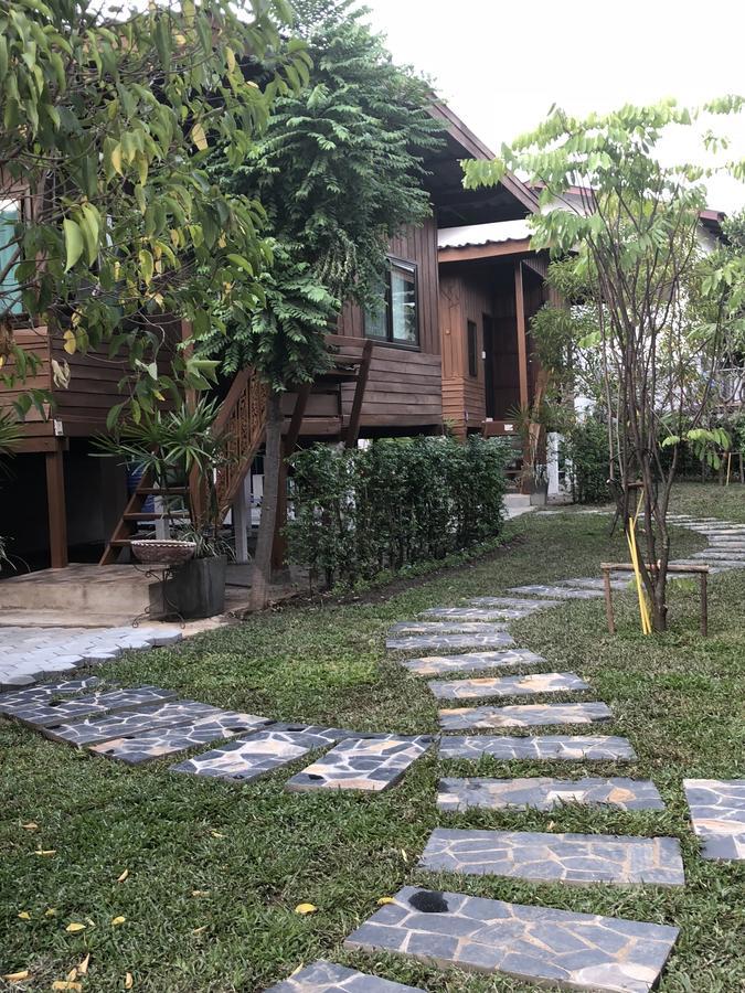 Cozy Stay In Old Town Chiang Mai Exterior photo